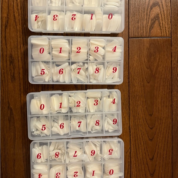 Amazon Other - Fake nails bundle